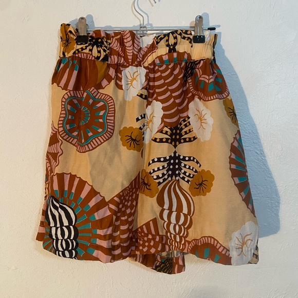 Scotch & Soda Sun Ray Viscose High Waisted Printed Shorts - Picture 4 of 8